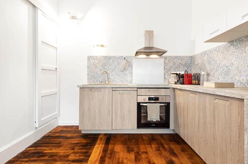 Appartement 2 Pieces Jean Mace Et Stationnement Lyon Buitenkant foto